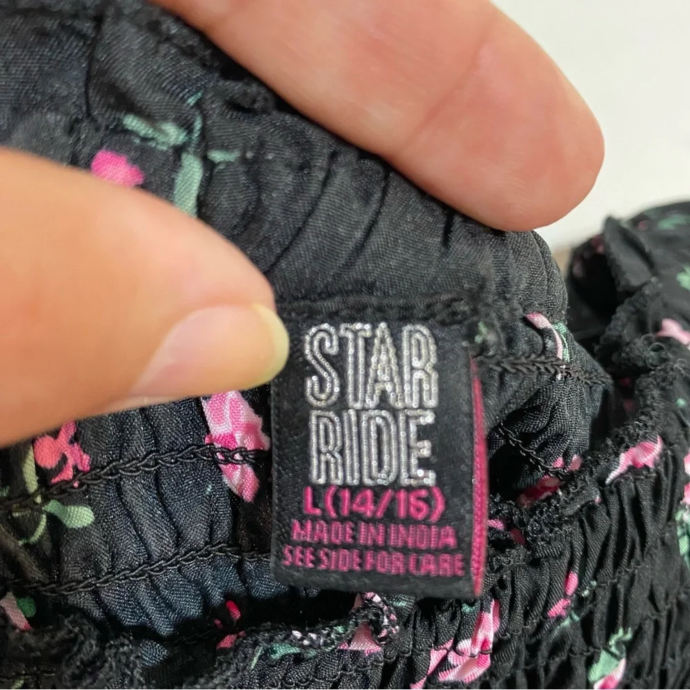 Star Ride Romper Charming Floral Kids Romper Black Pink Smocked Pockets - Picture 10 of 14